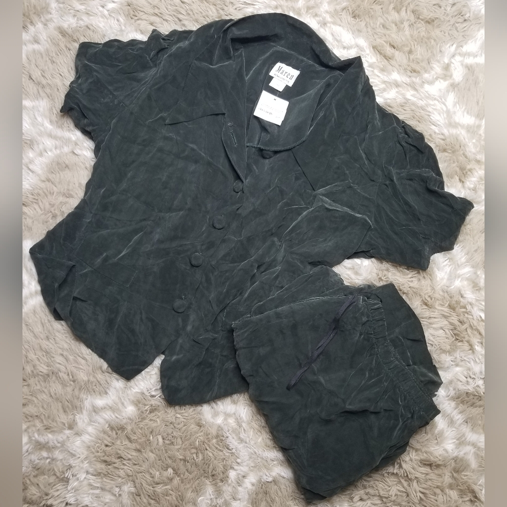 Maren Women's Petite 1980's Microsuede Deep Green Two Piece Set